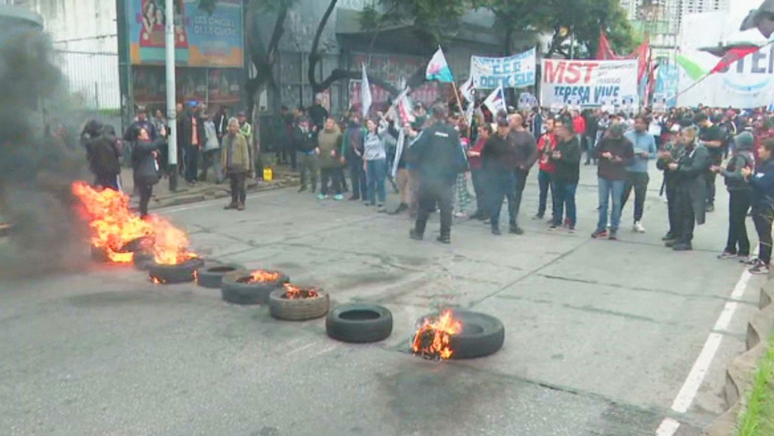 Protestas en Argentina por ajuste económico de Milei