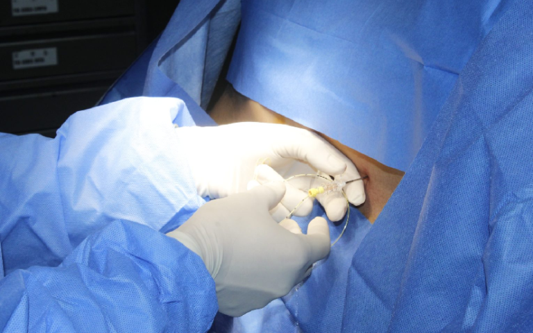 Simposio nacional fortalece capacitación en anestesia cardiovascular y pediátrica