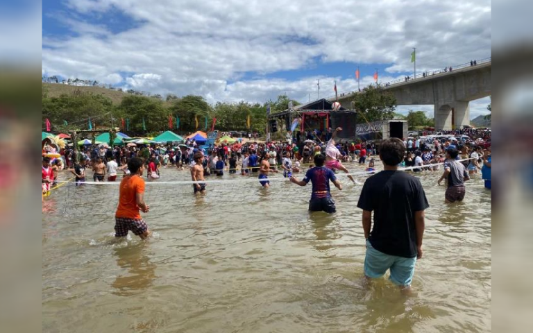 Wiwilí con el Zompopo de Agua