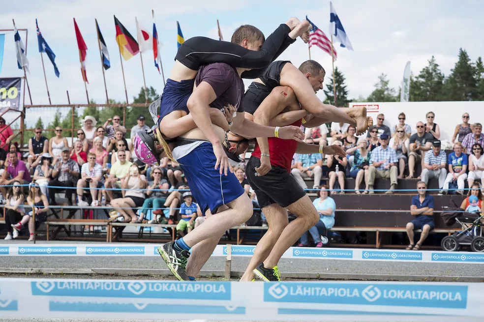 Todo un espectáculo, el Campeonato de Carga de Esposas