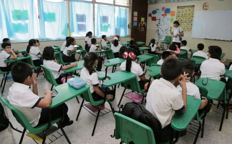 Alumno agrede a maestro porque no le recibió trabajos retrasados