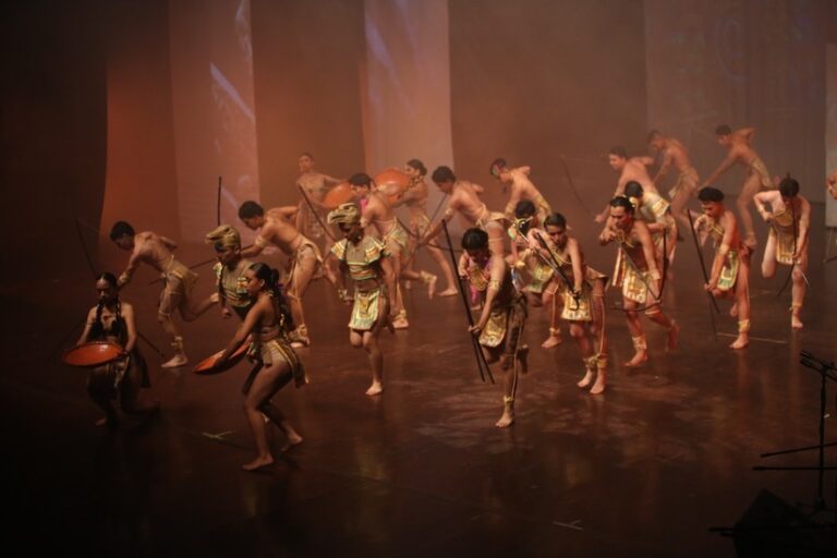 Ballet Folclórico Quetzaltnahuatl celebra su 41 aniversario
