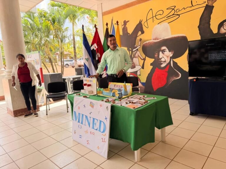 Celebran Feria Científica de Matemáticas en Bilwi