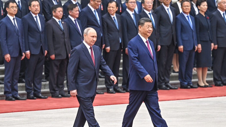 China y Rusia condenan las políticas hegemónicas