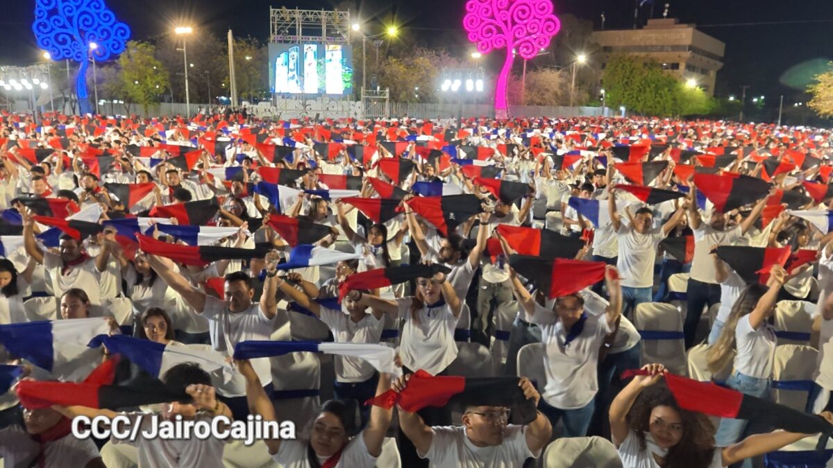 Cmdt. Daniel destaca que en Nicaragua se lucha por la paz