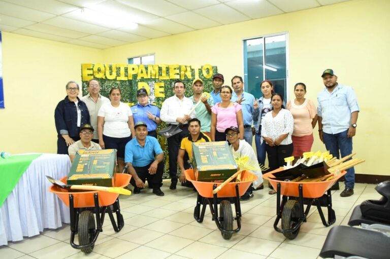 Equipan brigadas contra incendios en Carazo
