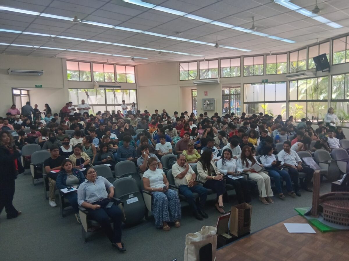 Estudiantes de Arquitectura e Ingeniería participan en Taller de Urbanismo Táctico