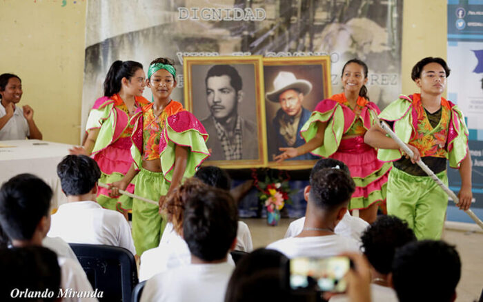 FES celebra natalicio de Sandino con acto cultural en Managua
