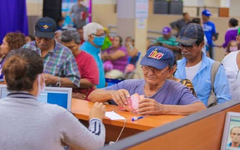 INSS paga más de 360 mil pensiones