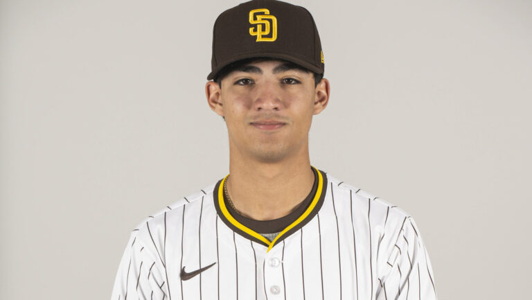 Joven promesa del béisbol mexicano enfrenta cargos por tráfico de migrantes