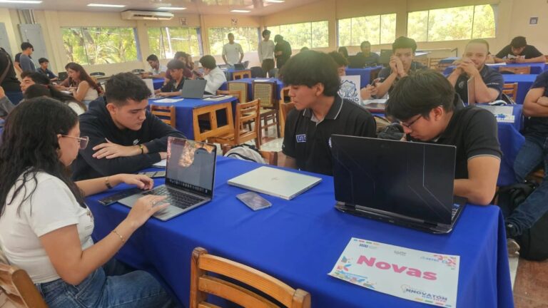 Más de 400 estudiantes participan en III Edición de Innovación 2026