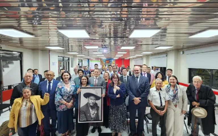 México rinde homenaje a Sandino en aniversario de su natalicio