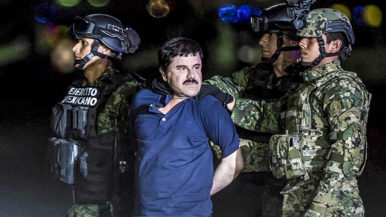Para tener un trato igualitario, el 'Chapo' pide ser extraditado