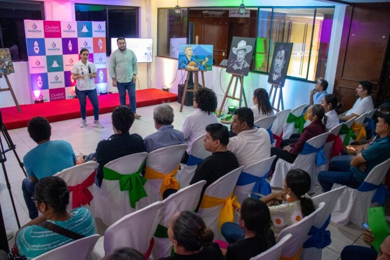 Premian a artistas del II Concurso Departamental de Artes Plásticas en Managua