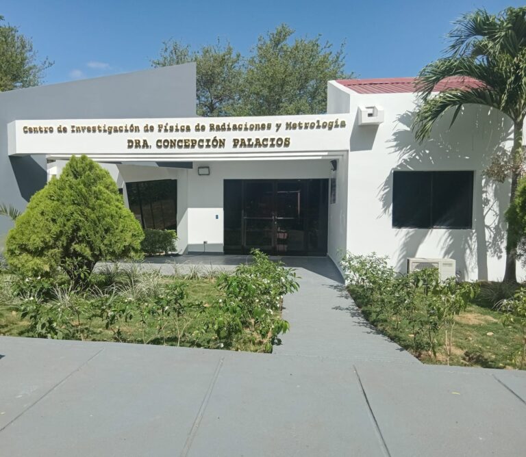 Reinauguran Centro de Física de la UNAN-Managua