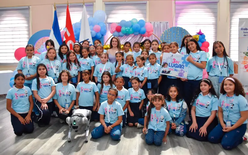 TELCOR: Día Internacional de las Niñas en las TIC con Robótica e Inteligencia Artificial