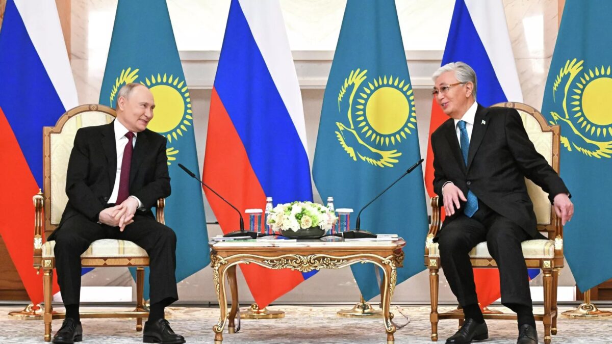 Putin y su homólogo de Kazajistán firman declaración conjunta