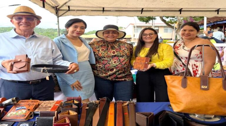 Lanzan Concurso Nacional de Diseño y Arte en Cuero