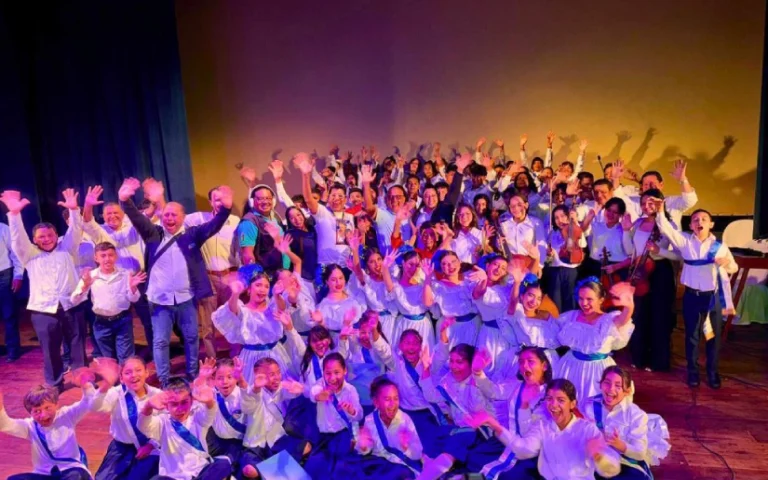 Avanza la Estrategia Nacional de Educación