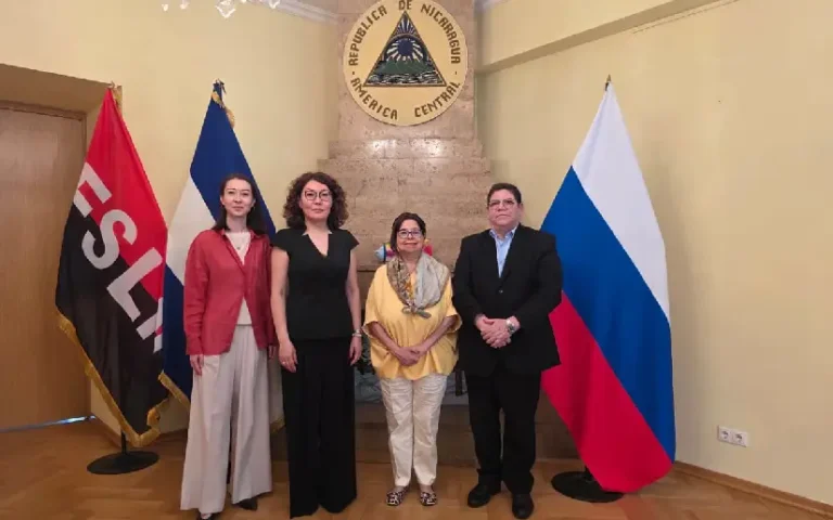 Nicaragua y Rusia fortalecen cooperación académica sobre economía y comercio internacional