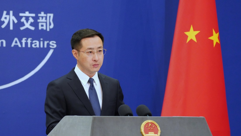 China exige a EE. UU. levantar bloqueo a Cuba