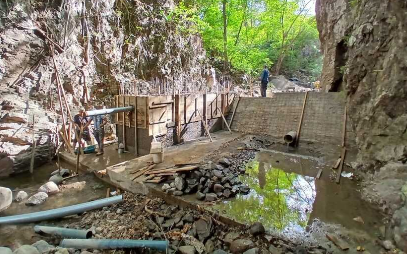 Avanza el proyecto de Mejoramiento del Sistema de Agua en San Dionisio