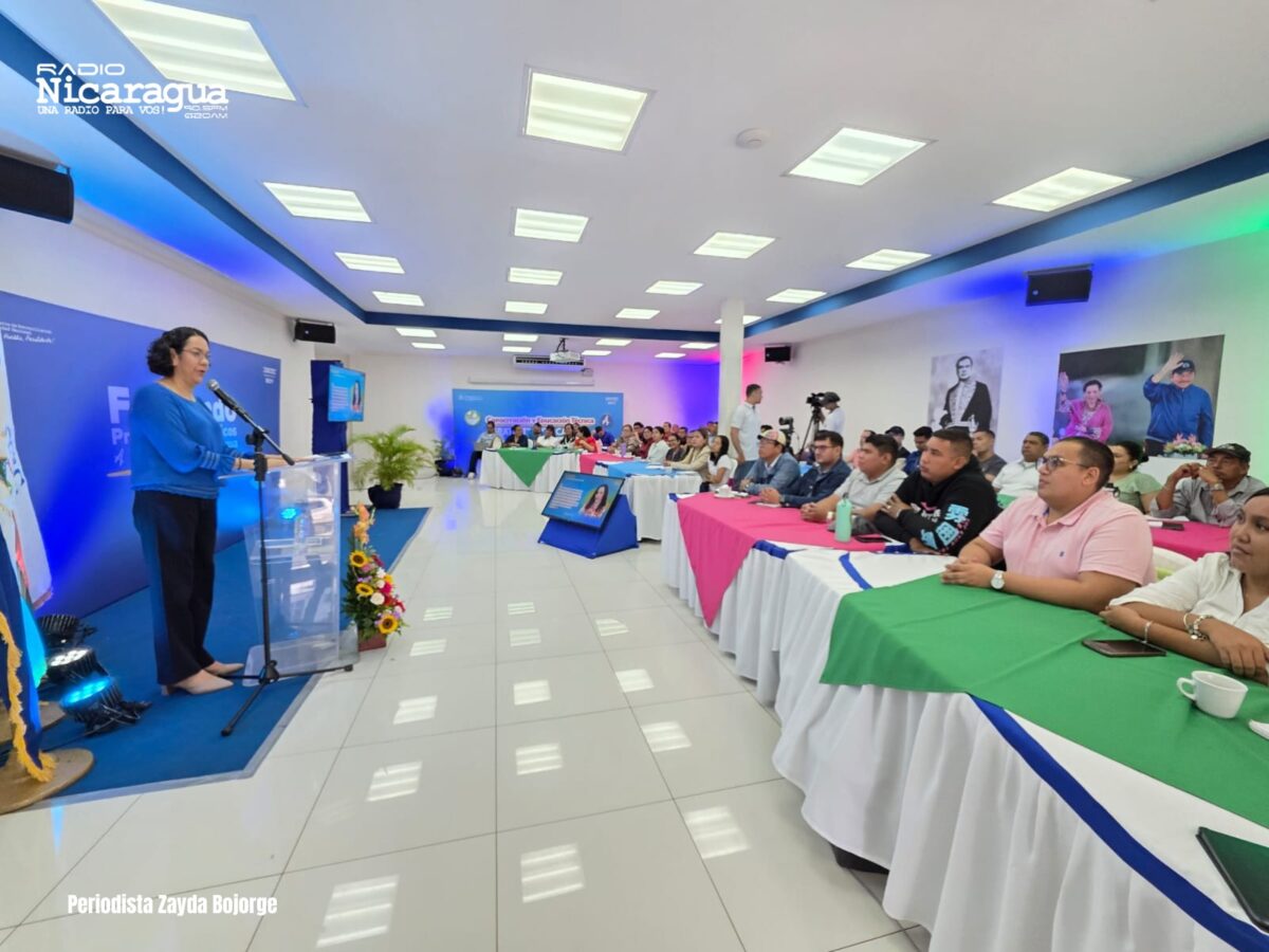 Inatec capacita a 3 mil maestros y maestras de educación técnica