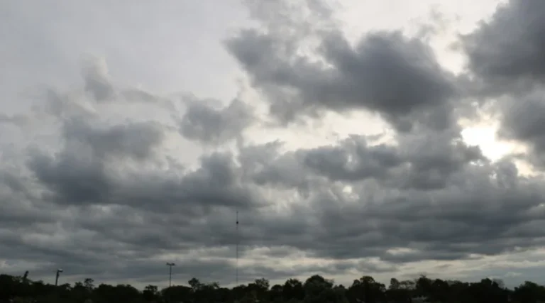 Onda tropical 19 genera lluvias y fuertes vientos en Nicaragua
