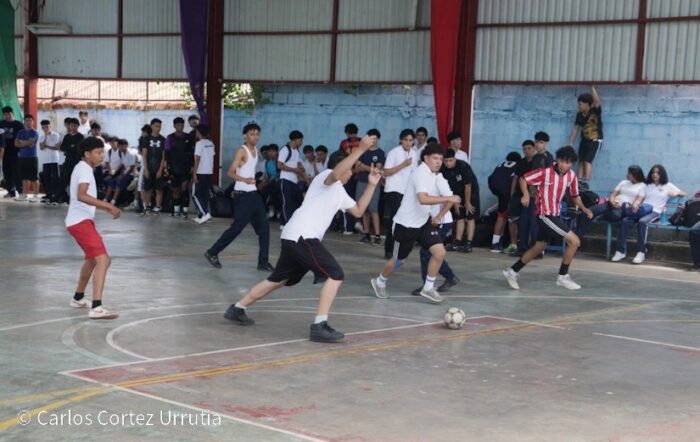 Mañana recreativa y deportiva en el Centro Tecnológico Manuel Olivares