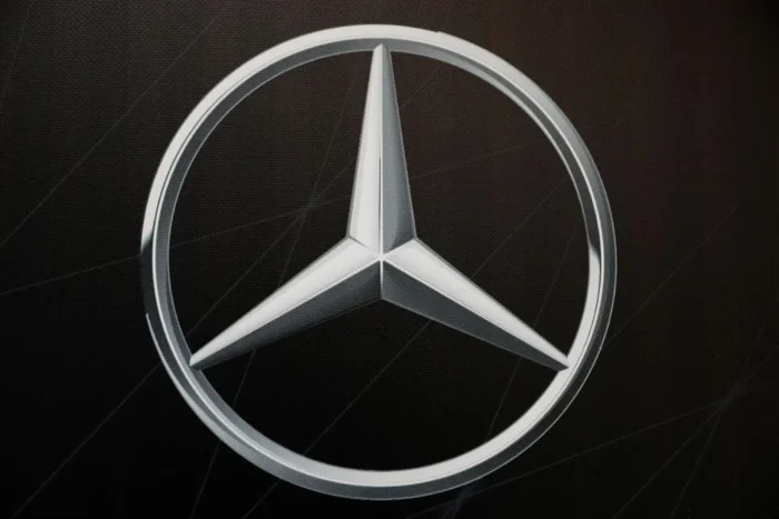 Mercedes-Benz enfrenta posible veto en EE.UU.