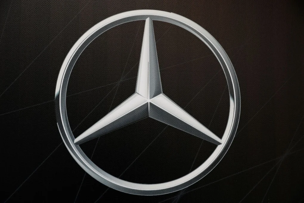 Mercedes-Benz enfrenta posible veto en EE.UU.