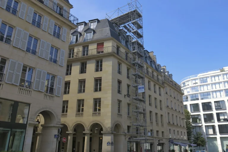 París aumentará impuestos a viviendas vacías para impulsar el alquiler