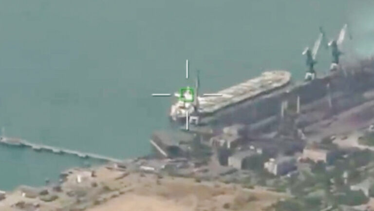 Rusia presenta resultados de ataques a puertos vinculados a Ucrania