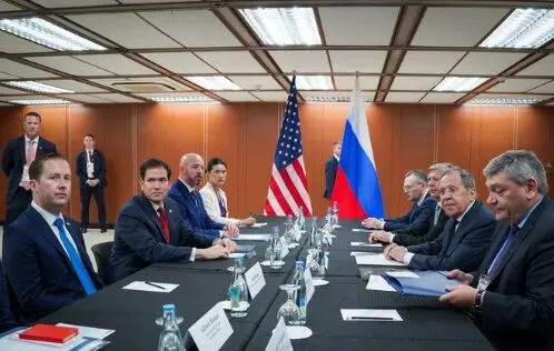 Rusia y EE. UU. dialogan sobre Ucrania
