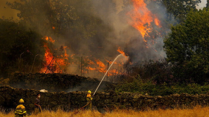 Sanciones dejan a España sin helicópteros para combatir incendios