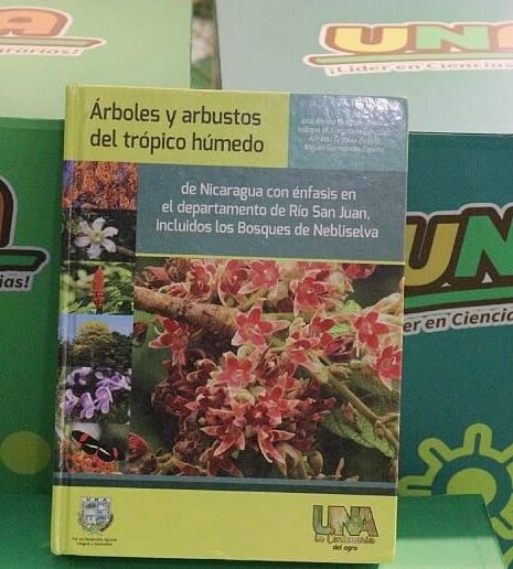 UNA lanza libro Árboles y Arbusto del Trópico húmedo