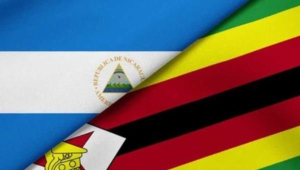 Embajador de Zimbabue presenta sus Copias de Estilo en Nicaragua