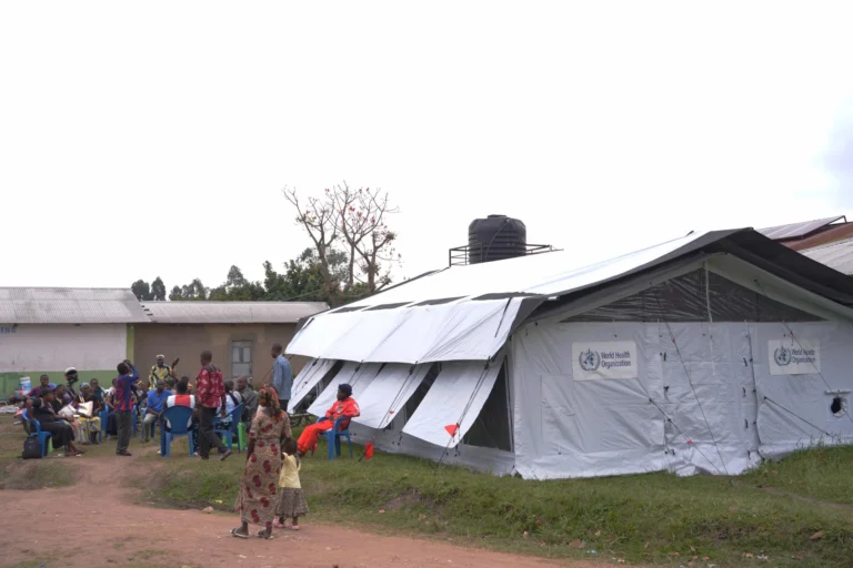 Incrementa a 893 los fallecidos por el brote de ébola en RDC