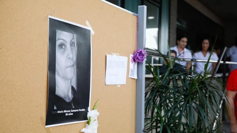 20 años de prisión a hombre que asesinó de 49 puñaladas a su esposa
