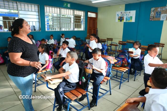 ¡Se terminaron las vacaciones! Estudiantes inician su II Semestre escolar