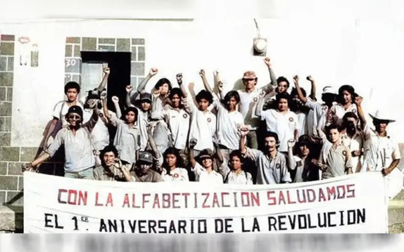 46.º aniversario de finalización de la primera gran Cruzada Nacional de Alfabetización