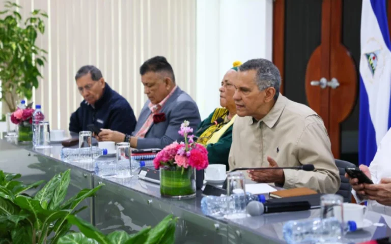 Costa Caribe respalda Reforma Constitucional