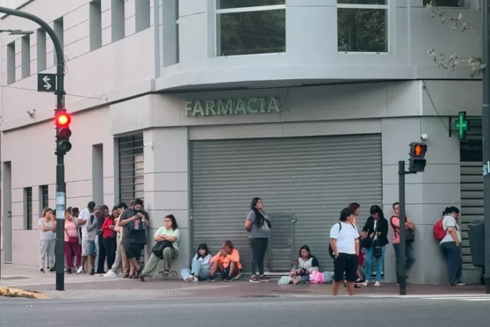 Despidos y creciente malestar social golpean en Argentina