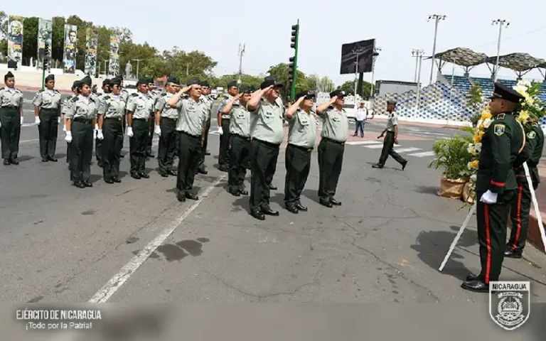 Colocación de ofrendas florales ante el monumento del “Comandante Fidel Castro Ruz” y el mausoleo del “Comandante Tomás Borge Martínez”