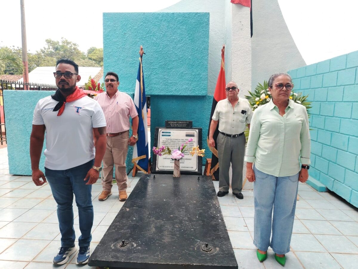 El Viejo rinde homenaje al Comandante Germán Pomares