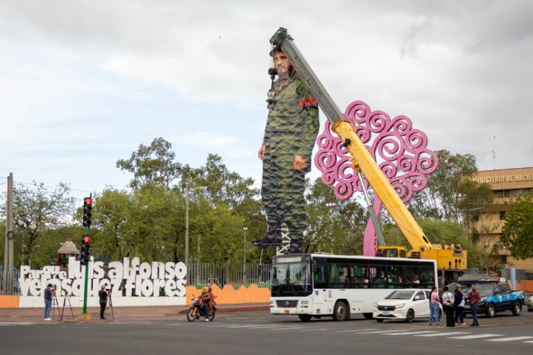Instalan escultura del Comandante Fidel Castro en Managua