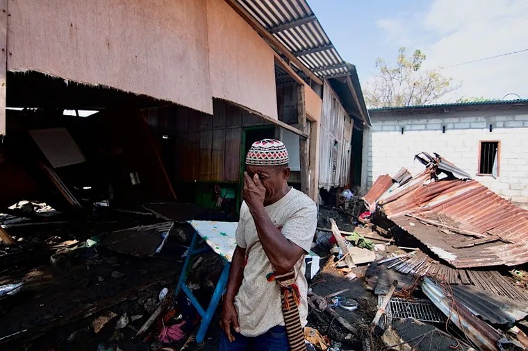 Incrementa a 68 los muertos por terremoto en Indonesia