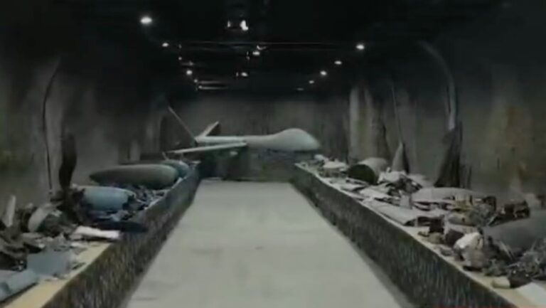 Irán muestra restos de aeronaves derribadas