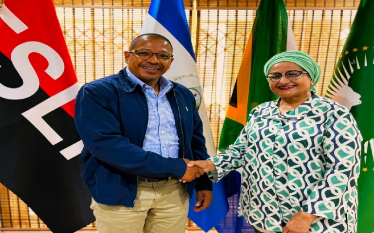 Nicaragua fortalece vínculos con movimiento comunitario de mujeres en Sudáfrica