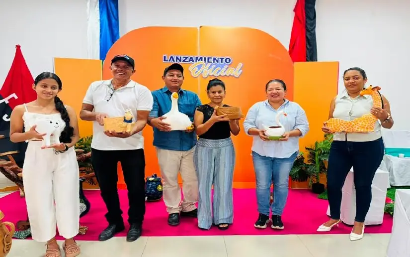 Lanzan línea decorativa "Orígenes de Nuestra Tierra"